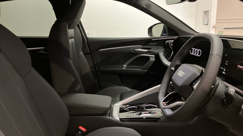 Audi Q5 2.0 TFSI Quattro S Line 5dr S Tronic Petrol Estate